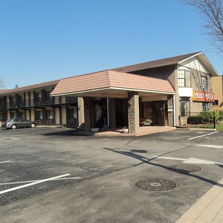 Oasis Motel By The Falls Niagara Falls Esterno foto